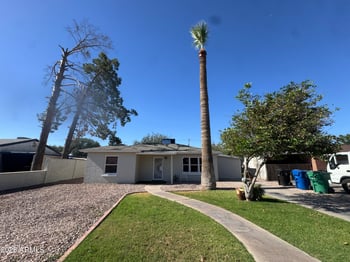 725 1st St, Mesa, AZ 85203