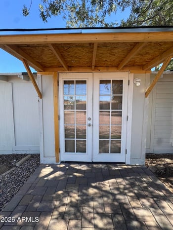 725 1st St, Mesa, AZ 85203