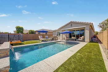 725 Liberty Ln, Gilbert, AZ 85296