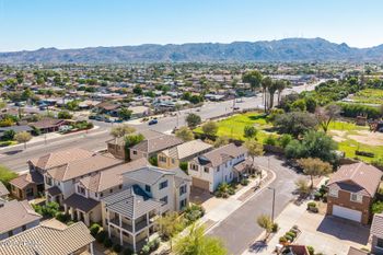 725 W Maldonado Rd, Phoenix, AZ 85041