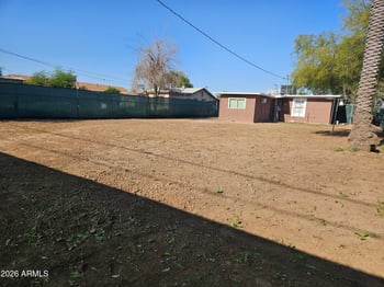 725 Southgate Ave, Phoenix, AZ 85041