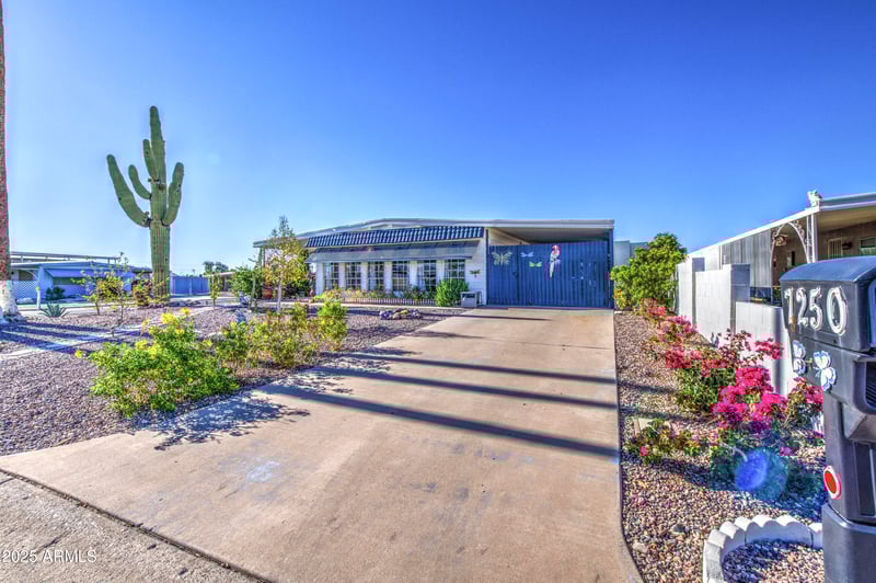 7250 Arbor Ave, Mesa, AZ 85208