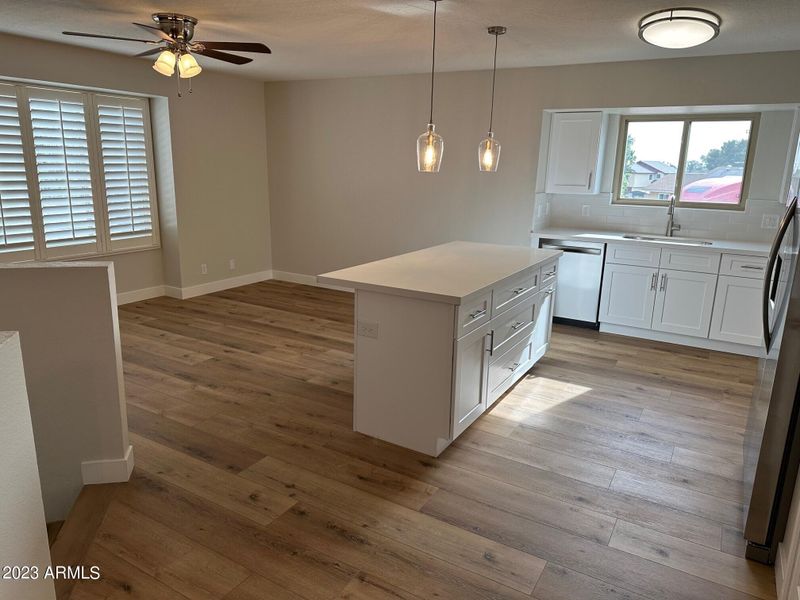 7250 E Gary St, Mesa, AZ 85207
