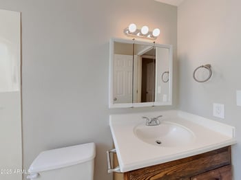 7251 Cinnabar Ave, Peoria, AZ 85345