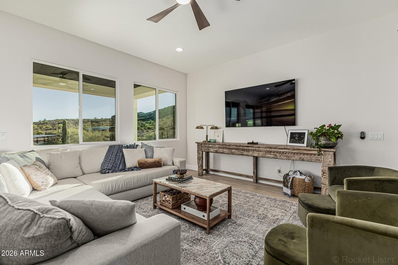 7253 W Avram Pl, Queen Creek, AZ 85144