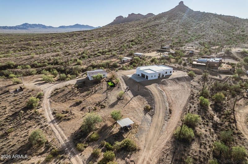 7253 Avram Pl, San Tan Valley, AZ 85144