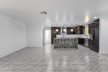 7254 W North Ln, Peoria, AZ 85345