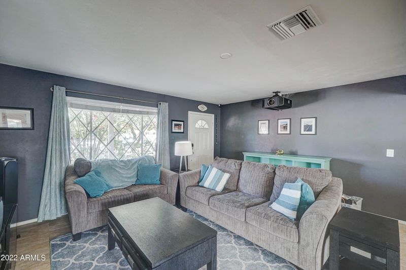 7255 E Mckinley St, Scottsdale, AZ 85257
