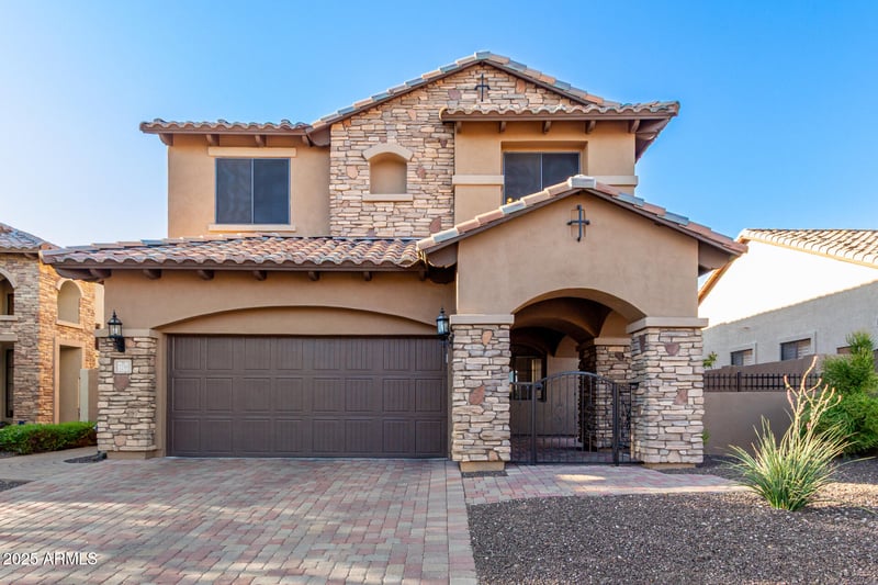 7258 Norland St, Mesa, AZ 85207