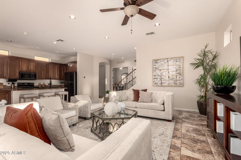 7258 Norland St, Mesa, AZ 85207