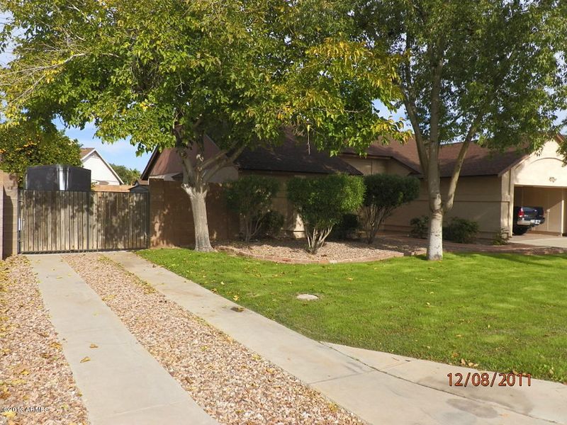 7258 W Paradise Dr, Peoria, AZ 85345