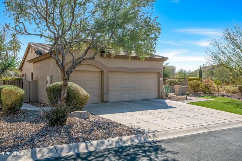 7259 E Tyndall St, Mesa, AZ 85207