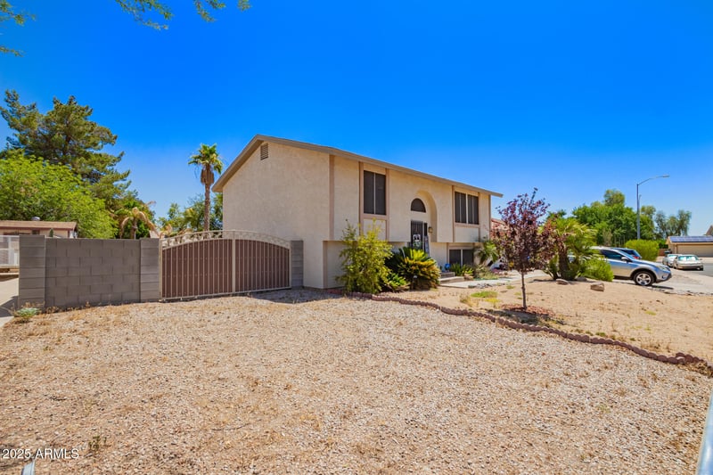 7259 Glencove St, Mesa, AZ 85207