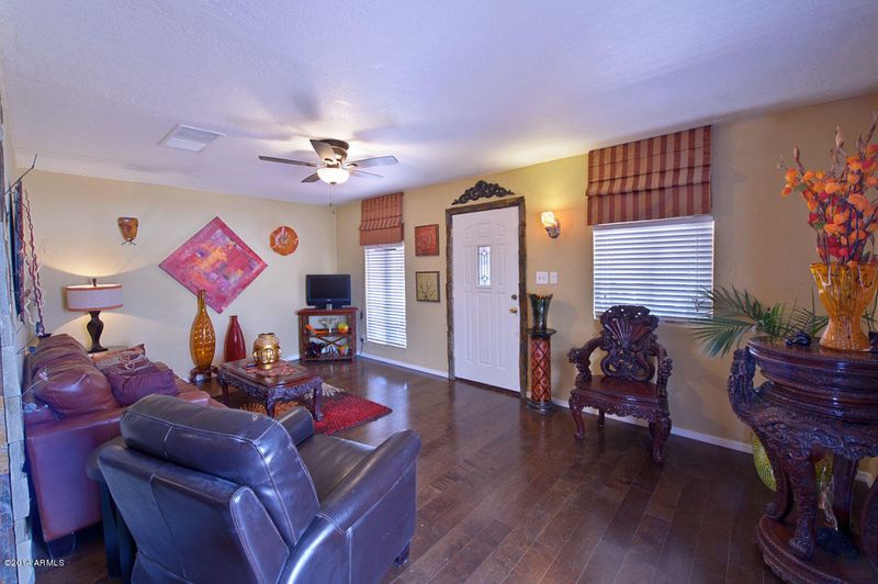 726 E Fairmount Ave, Phoenix, AZ 85014
