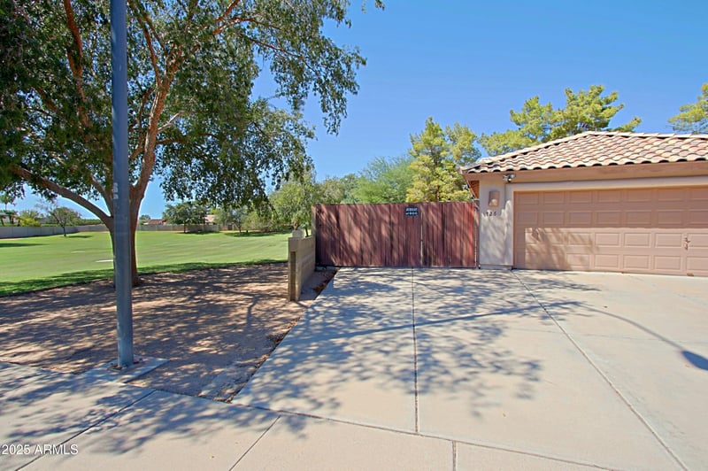 726 Glenview --, Mesa, AZ 85204
