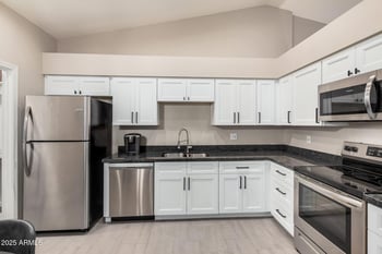 726 Nebraska St #121, Chandler, AZ 85225