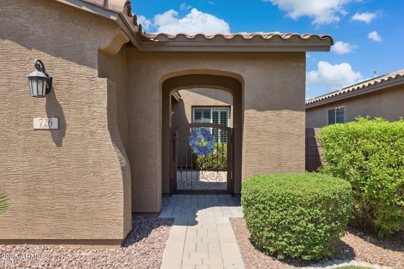 726 Tallow Tree Ave, San Tan Valley, AZ 85140