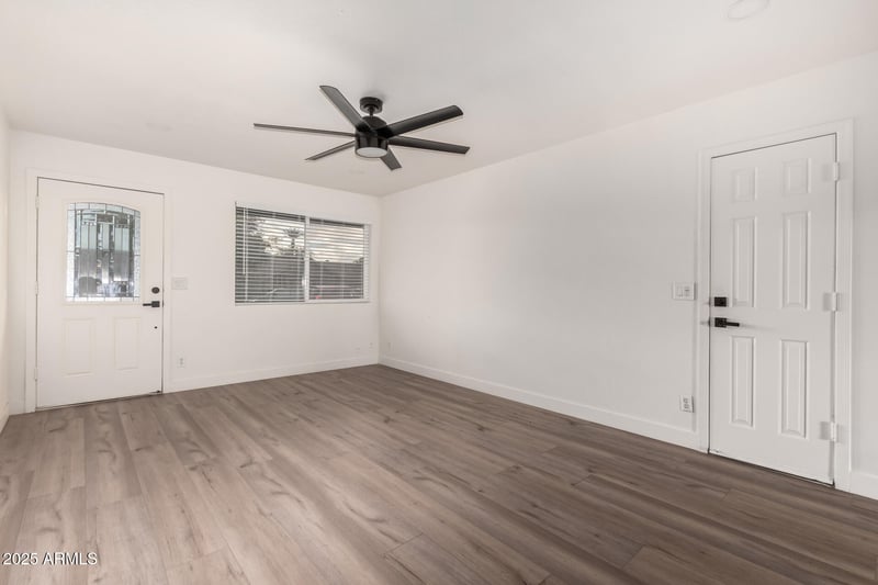 726 Vista Del Cerro Dr, Tempe, AZ 85281