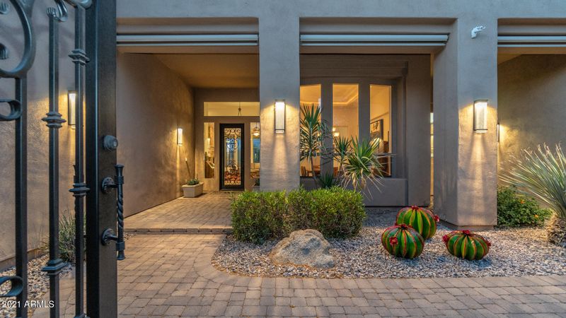 7260 E Eagle Crest Dr #16, Mesa, AZ 85207