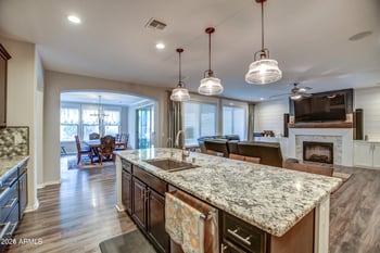 7260 Portobello Ave, Mesa, AZ 85212