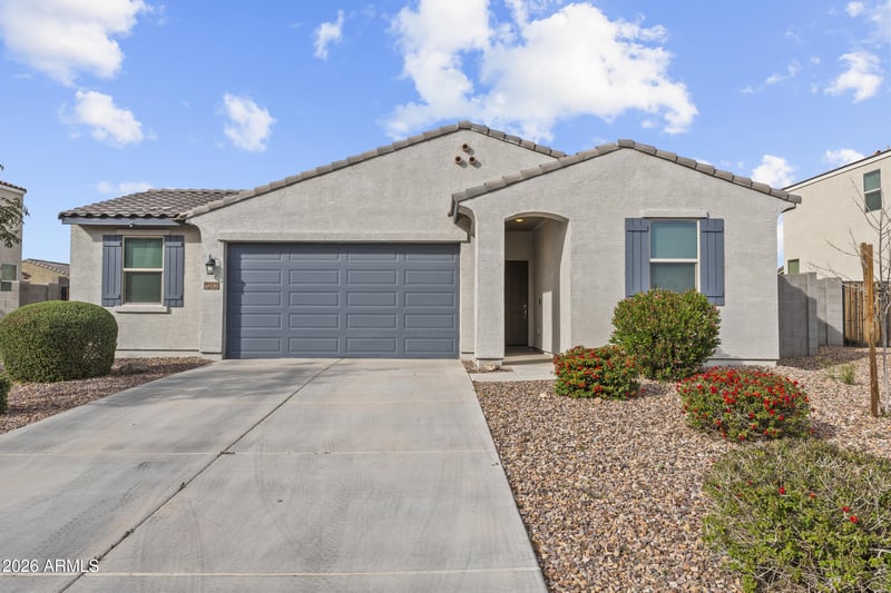 7262 Mallard Ct, San Tan Valley, AZ 85143