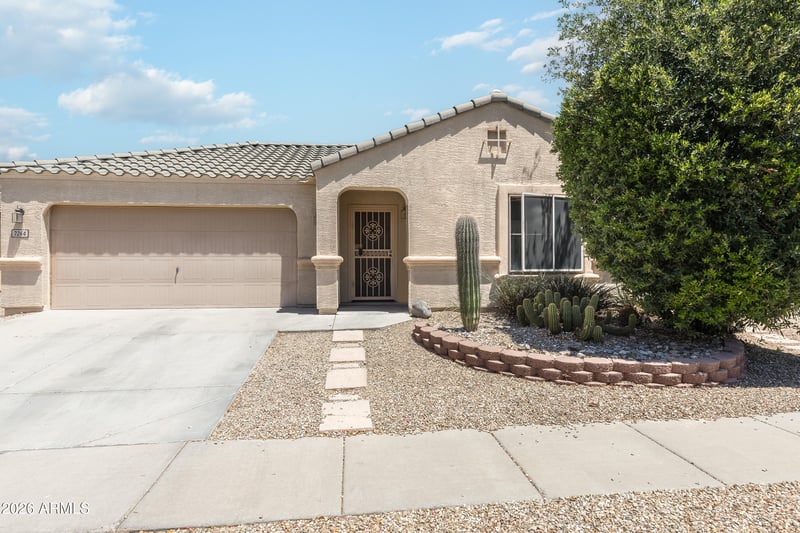 7264 Cactus Wren Dr, Glendale, AZ 85303