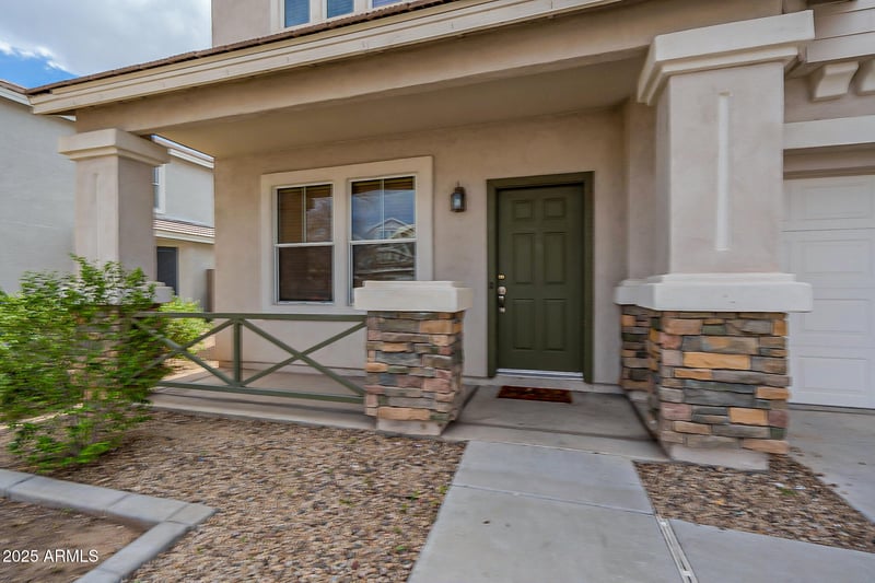 7265 Gardenia Ave, Glendale, AZ 85303