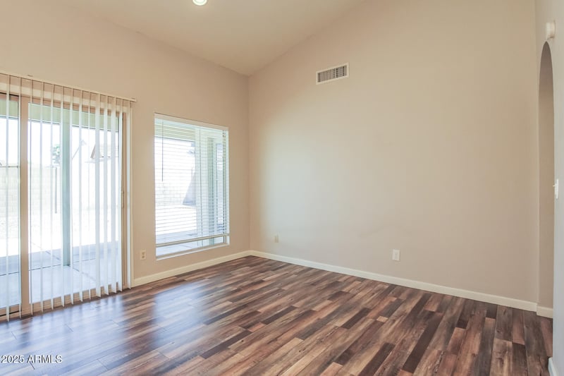 7266 Cherry Hills Dr, Peoria, AZ 85345