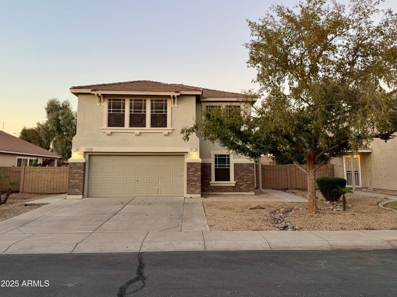 7266 Gardenia Ave, Glendale, AZ 85303