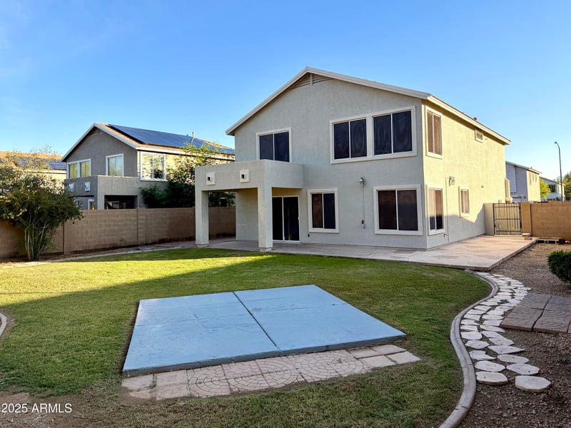 7266 Gardenia Ave, Glendale, AZ 85303