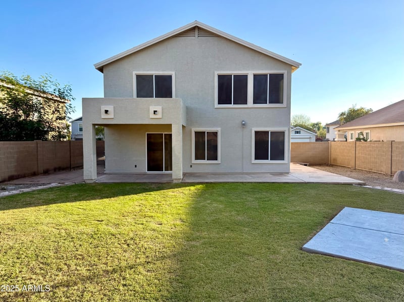 7266 Gardenia Ave, Glendale, AZ 85303