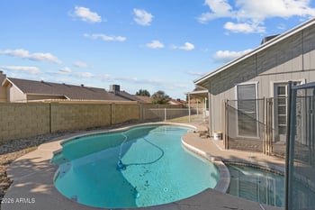 7267 Charter Oak Rd, Peoria, AZ 85381