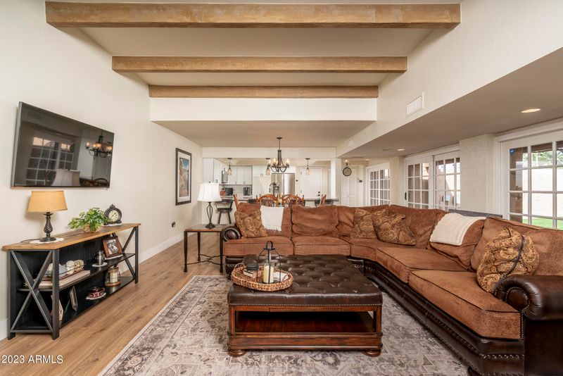 7269 E Loma Ln, Scottsdale, AZ 85258