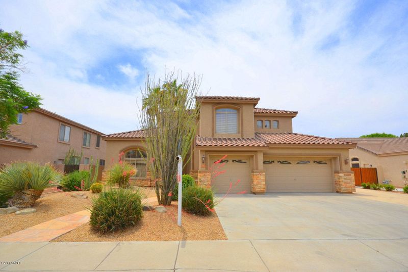 7269 W Crystal Rd, Glendale, AZ 85308