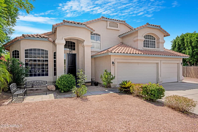 727 Mendoza Cir, Mesa, AZ 85210