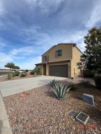7271 Grouse Ct, San Tan Valley, AZ 85143