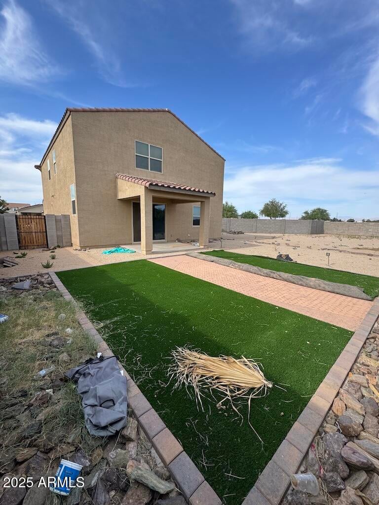 7271 Grouse Ct, San Tan Valley, AZ 85143