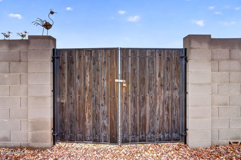 7273 E Morning Dove Ln, San Tan Valley, AZ 85143