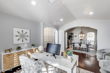 7276 Oraibi Dr, Glendale, AZ 85308