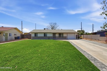 728 Pine St, Gilbert, AZ 85233