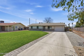 728 Pine St, Gilbert, AZ 85233