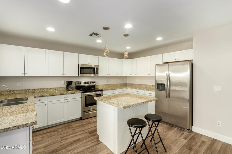 728 Payton St, San Tan Valley, AZ 85140