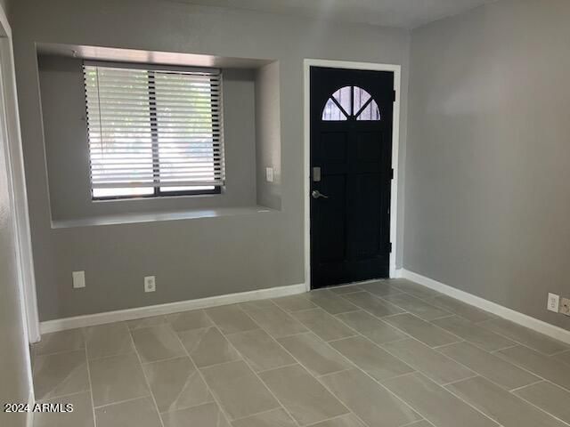728 S Lago Dr, Apache Junction, AZ 85120