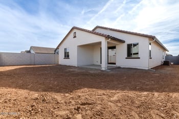 7280 White Tail Rd, San Tan Valley, AZ 85143