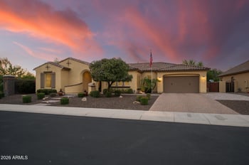 7282 Rowel Rd, Peoria, AZ 85383