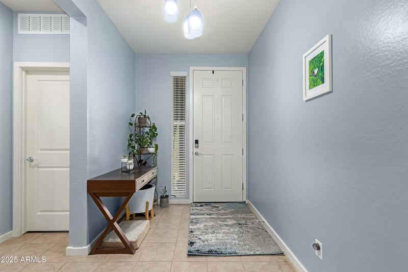 7286 Bobwhite Ct, San Tan Valley, AZ 85143