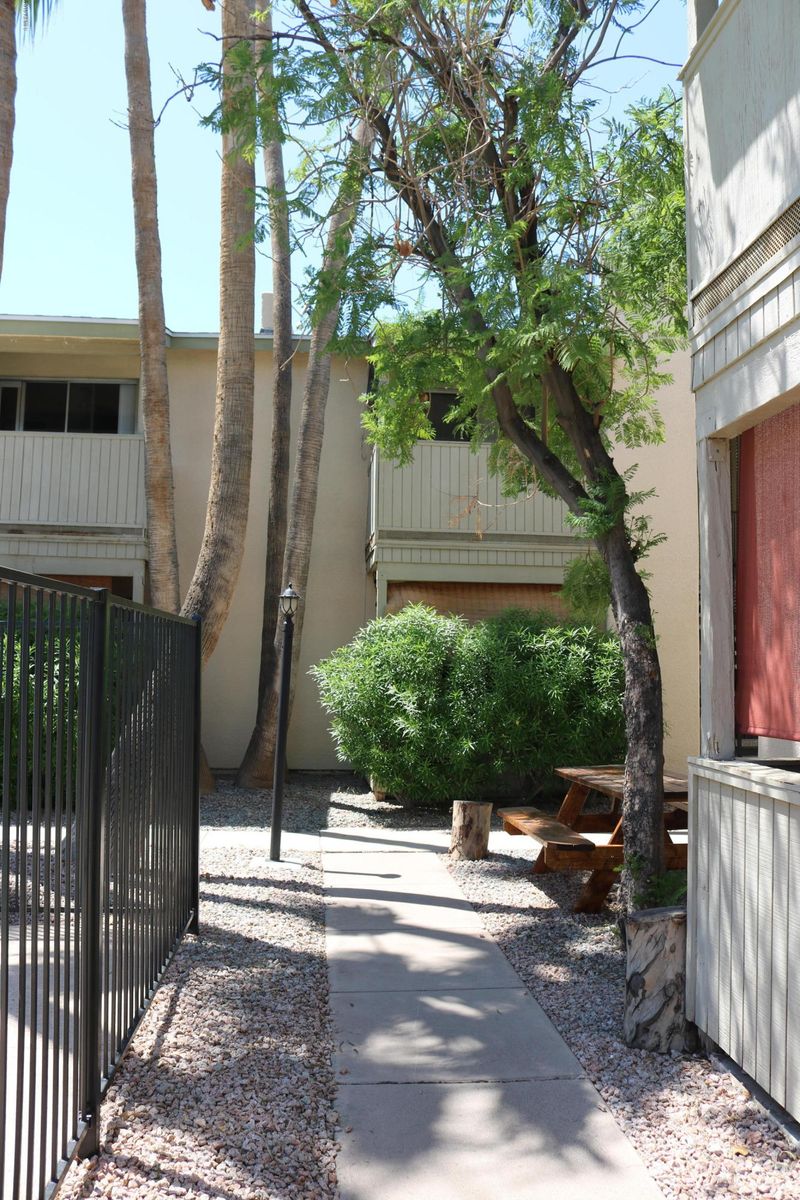 729 W Coolidge St #212, Phoenix, AZ 85013