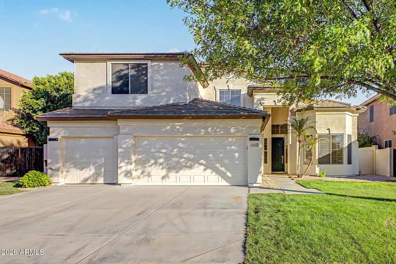 729 W Locust Dr, Chandler, AZ 85248