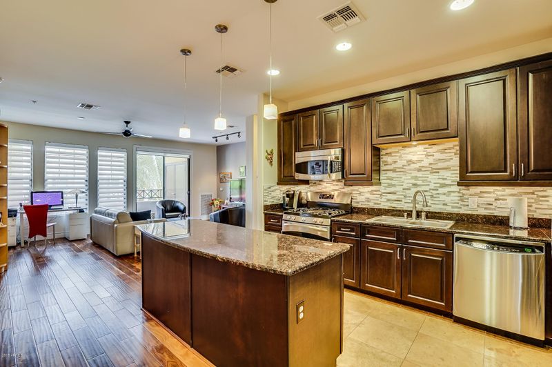 7291 N Scottsdale Rd #3006, Scottsdale, AZ 85253