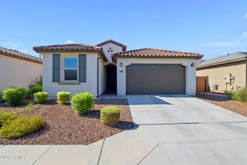 73 E Capricorn Way, Chandler, AZ 85249